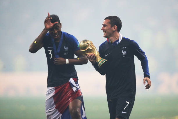 危机中孕育 危机中孕育