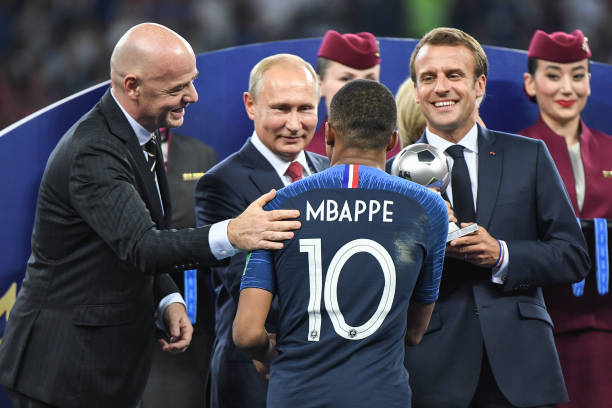 就市场和球 就市场和球