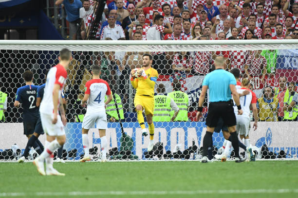 在他的带领 在他的带领